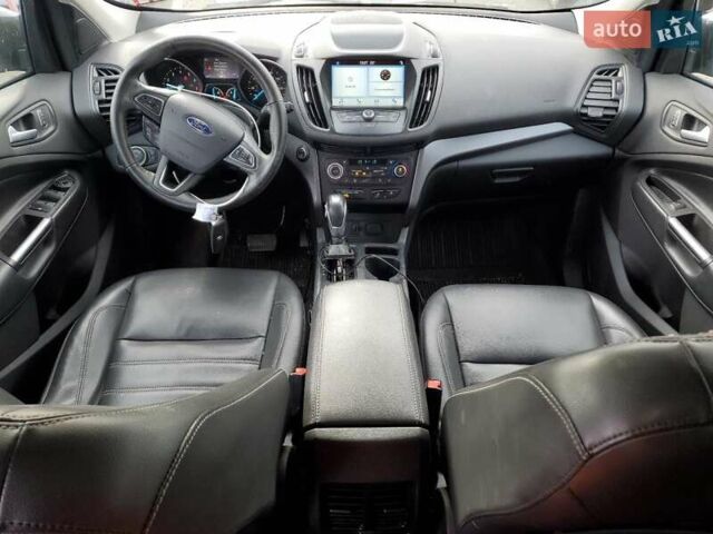 Сірий Форд Ескейп, об'ємом двигуна 1.5 л та пробігом 75 тис. км за 2100 $, фото 7 на Automoto.ua