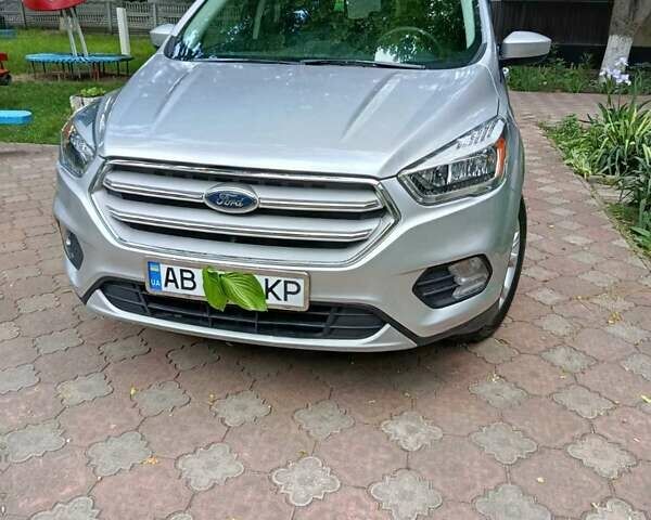 Сірий Форд Ескейп, об'ємом двигуна 1.5 л та пробігом 111 тис. км за 13499 $, фото 8 на Automoto.ua