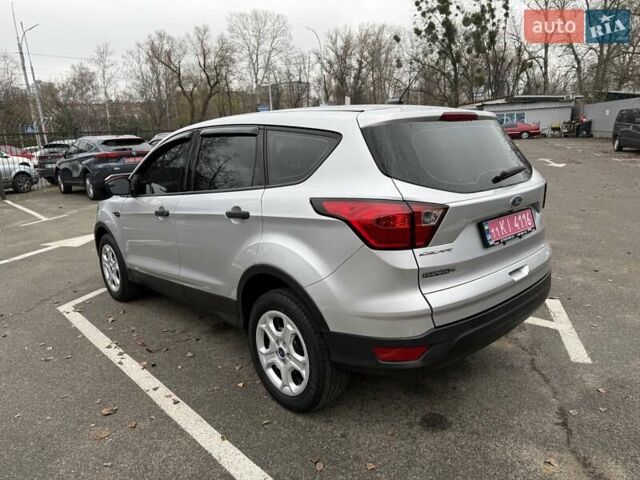 Сірий Форд Ескейп, об'ємом двигуна 2.5 л та пробігом 64 тис. км за 14500 $, фото 4 на Automoto.ua