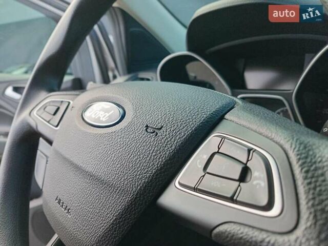 Форд Эскейп 2019 в Львове на Automoto.ua Серый Форд Эскейп, объемом двигателя 1.5 л и пробегом 57 тыс. км за 15390 $, фото 23 на Automoto.ua
