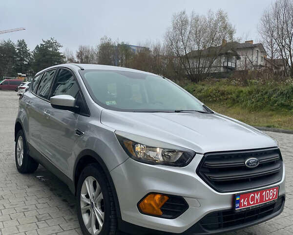 Серый Форд Эскейп, объемом двигателя 2.5 л и пробегом 81 тыс. км за 14600 $, фото 2 на Automoto.ua