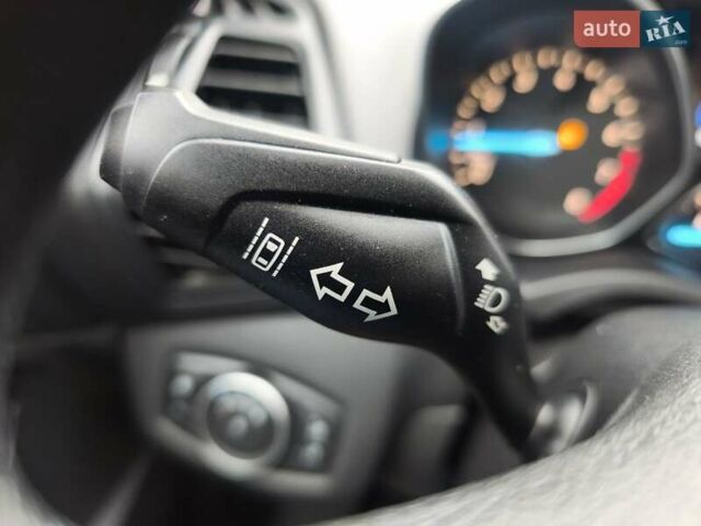 Серый Форд Эскейп, объемом двигателя 1.5 л и пробегом 138 тыс. км за 13500 $, фото 30 на Automoto.ua
