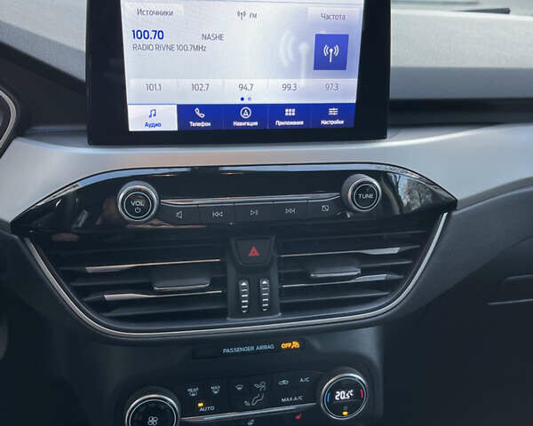 Сірий Форд Ескейп, об'ємом двигуна 2 л та пробігом 105 тис. км за 18950 $, фото 32 на Automoto.ua