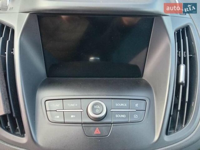 Форд Эскейп 2019 в Львове на Automoto.ua Серый Форд Эскейп, объемом двигателя 1.5 л и пробегом 57 тыс. км за 15390 $, фото 26 на Automoto.ua