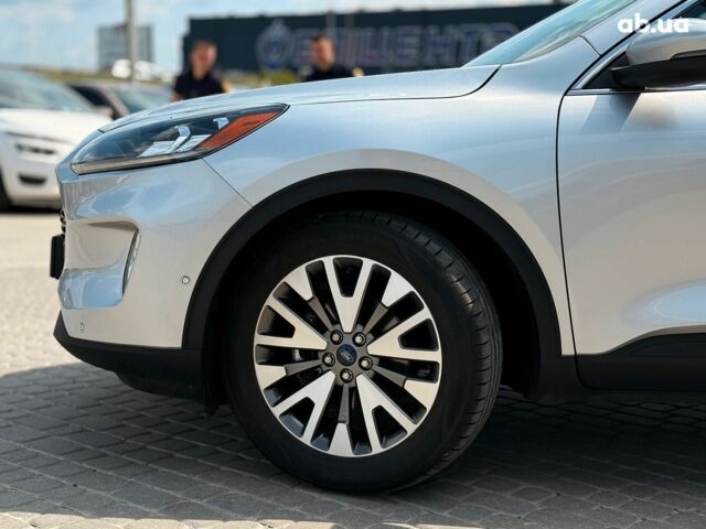 Серый Форд Эскейп, объемом двигателя 2.5 л и пробегом 97 тыс. км за 26890 $, фото 5 на Automoto.ua