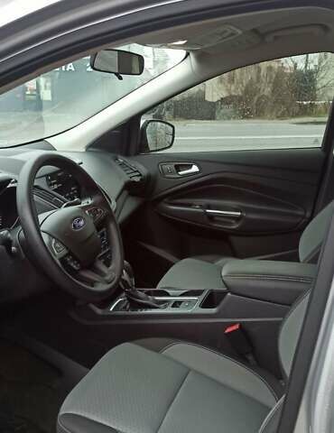 Серый Форд Эскейп, объемом двигателя 1.5 л и пробегом 29 тыс. км за 13800 $, фото 29 на Automoto.ua