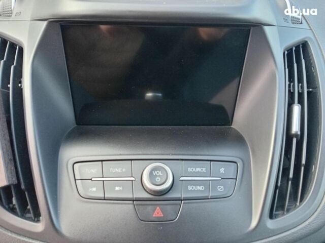 Форд Эскейп 2019 в Львове на Automoto.ua Серый Форд Эскейп, объемом двигателя 1.5 л и пробегом 57 тыс. км за 15390 $, фото 26 на Automoto.ua