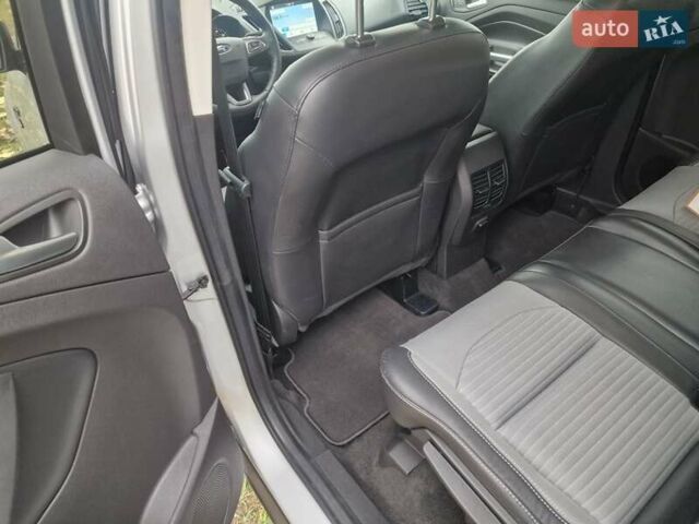 Сірий Форд Ескейп, об'ємом двигуна 1.5 л та пробігом 139 тис. км за 13300 $, фото 9 на Automoto.ua