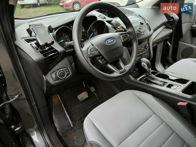 Серый Форд Эскейп, объемом двигателя 2.5 л и пробегом 45 тыс. км за 15200 $, фото 20 на Automoto.ua