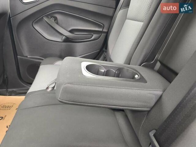 Серый Форд Эскейп, объемом двигателя 1.5 л и пробегом 138 тыс. км за 13500 $, фото 33 на Automoto.ua