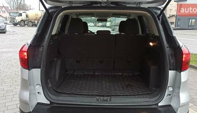 Серый Форд Эскейп, объемом двигателя 1.5 л и пробегом 29 тыс. км за 13800 $, фото 37 на Automoto.ua