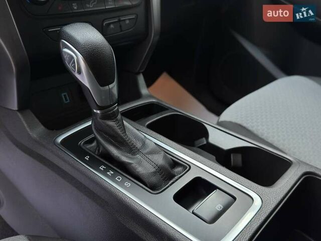 Серый Форд Эскейп, объемом двигателя 1.5 л и пробегом 156 тыс. км за 14700 $, фото 13 на Automoto.ua