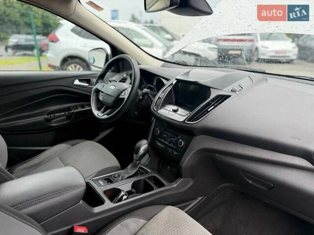 Серый Форд Эскейп, объемом двигателя 1.5 л и пробегом 187 тыс. км за 8500 $, фото 10 на Automoto.ua
