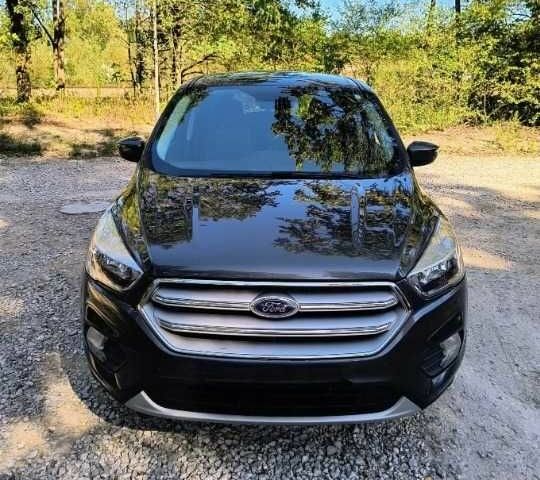 Серый Форд Эскейп, объемом двигателя 1.5 л и пробегом 96 тыс. км за 10000 $, фото 2 на Automoto.ua