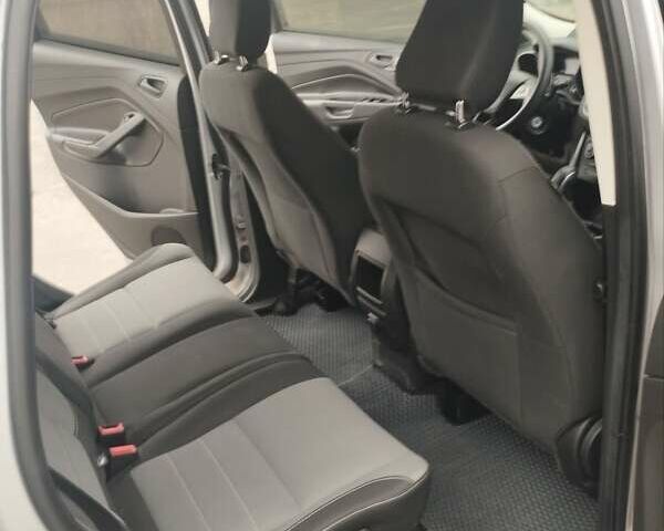 Серый Форд Эскейп, объемом двигателя 2.5 л и пробегом 108 тыс. км за 15200 $, фото 11 на Automoto.ua