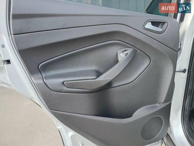 Форд Эскейп 2019 в Львове на Automoto.ua Серый Форд Эскейп, объемом двигателя 1.5 л и пробегом 57 тыс. км за 15390 $, фото 18 на Automoto.ua