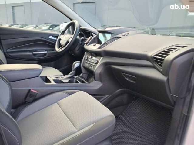 Форд Эскейп 2019 в Львове на Automoto.ua Серый Форд Эскейп, объемом двигателя 1.5 л и пробегом 57 тыс. км за 15390 $, фото 10 на Automoto.ua