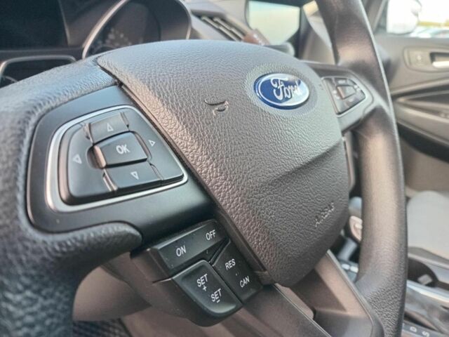 Форд Эскейп 2019 в Львове на Automoto.ua Серый Форд Эскейп, объемом двигателя 1.5 л и пробегом 57 тыс. км за 15390 $, фото 29 на Automoto.ua