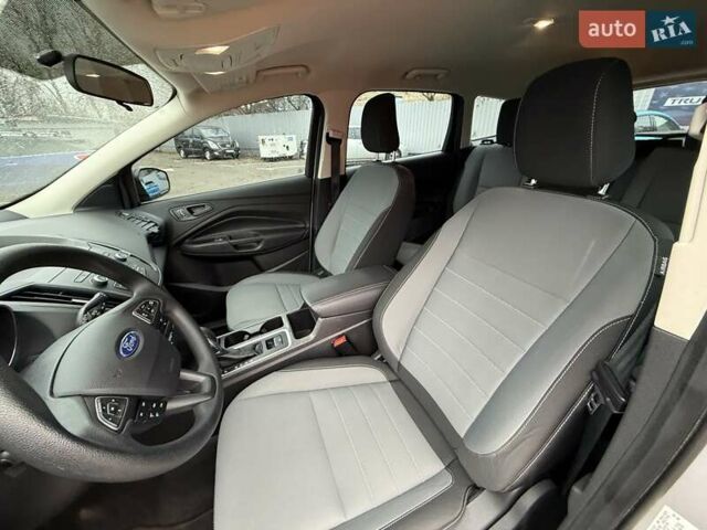 Сірий Форд Ескейп, об'ємом двигуна 2.5 л та пробігом 64 тис. км за 14500 $, фото 15 на Automoto.ua