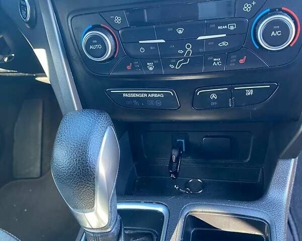 Серый Форд Эскейп, объемом двигателя 1.5 л и пробегом 206 тыс. км за 12600 $, фото 15 на Automoto.ua