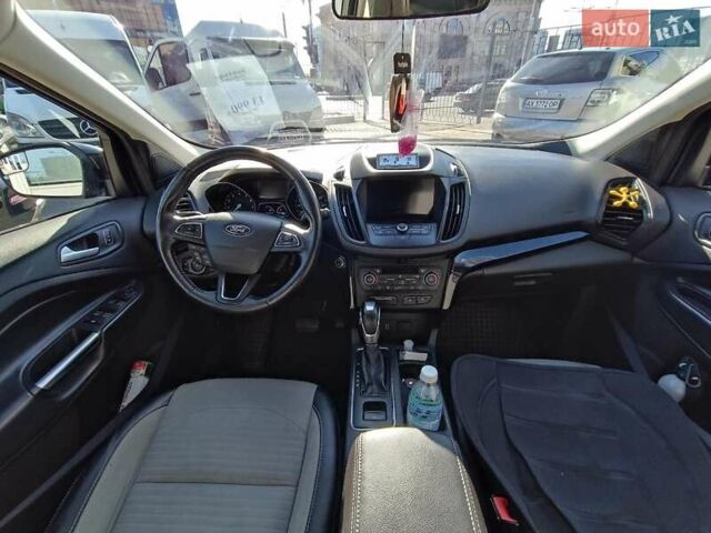 Серый Форд Эскейп, объемом двигателя 1.5 л и пробегом 74 тыс. км за 13990 $, фото 12 на Automoto.ua