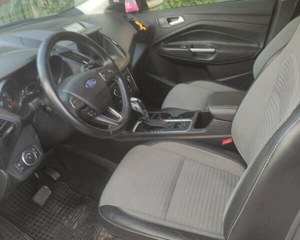 Сірий Форд Ескейп, об'ємом двигуна 1.5 л та пробігом 75 тис. км за 12850 $, фото 8 на Automoto.ua