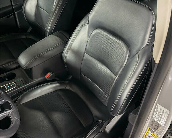 Серый Форд Эскейп, объемом двигателя 1.5 л и пробегом 244 тыс. км за 12100 $, фото 24 на Automoto.ua