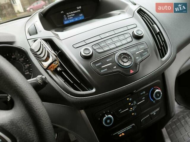 Серый Форд Эскейп, объемом двигателя 2.5 л и пробегом 45 тыс. км за 15200 $, фото 19 на Automoto.ua