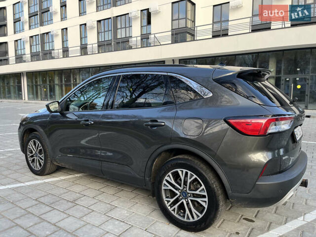 Сірий Форд Ескейп, об'ємом двигуна 2 л та пробігом 105 тис. км за 18950 $, фото 8 на Automoto.ua