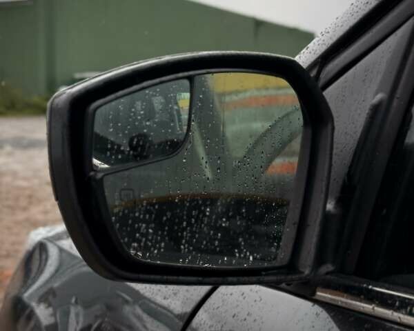 Серый Форд Эскейп, объемом двигателя 1.5 л и пробегом 30 тыс. км за 16500 $, фото 10 на Automoto.ua