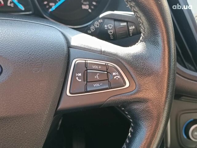 Сірий Форд Ескейп, об'ємом двигуна 1.5 л та пробігом 74 тис. км за 13990 $, фото 26 на Automoto.ua