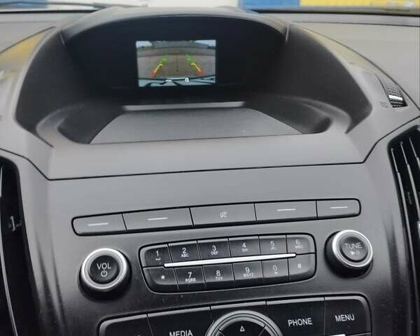 Серый Форд Эскейп, объемом двигателя 2.5 л и пробегом 108 тыс. км за 15200 $, фото 4 на Automoto.ua