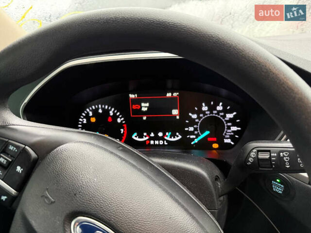 Серый Форд Эскейп, объемом двигателя 1.5 л и пробегом 103 тыс. км за 11200 $, фото 8 на Automoto.ua