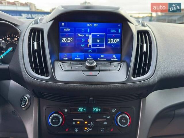 Серый Форд Эскейп, объемом двигателя 1.5 л и пробегом 156 тыс. км за 14700 $, фото 14 на Automoto.ua