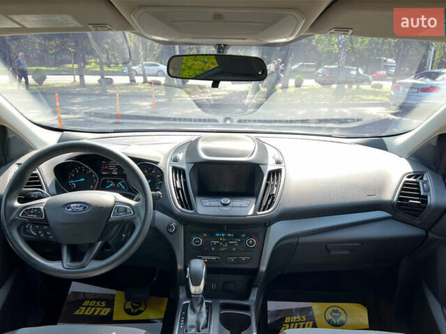 Сірий Форд Ескейп, об'ємом двигуна 1.5 л та пробігом 96 тис. км за 14999 $, фото 19 на Automoto.ua