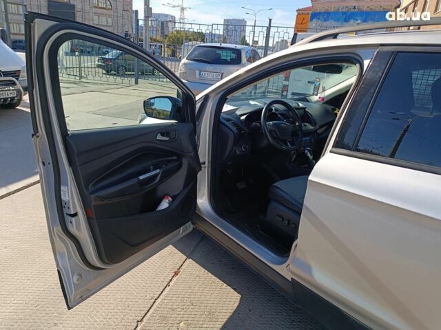 Сірий Форд Ескейп, об'ємом двигуна 1.5 л та пробігом 74 тис. км за 13990 $, фото 18 на Automoto.ua