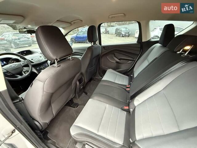 Сірий Форд Ескейп, об'ємом двигуна 2.5 л та пробігом 64 тис. км за 14500 $, фото 37 на Automoto.ua