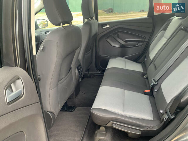 Серый Форд Эскейп, объемом двигателя 1.5 л и пробегом 116 тыс. км за 13700 $, фото 8 на Automoto.ua