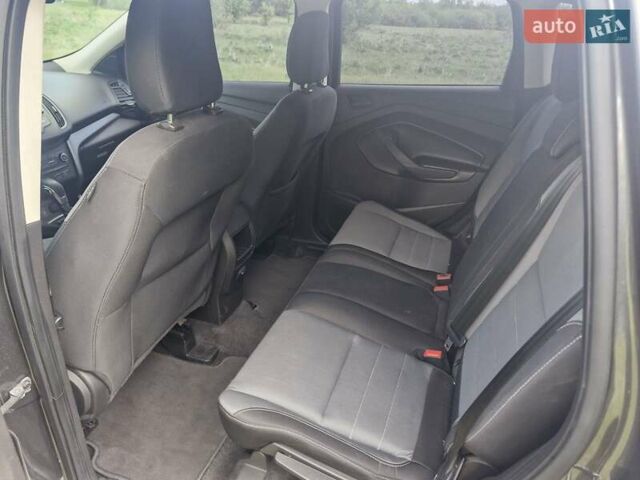 Сірий Форд Ескейп, об'ємом двигуна 2.5 л та пробігом 119 тис. км за 13800 $, фото 18 на Automoto.ua