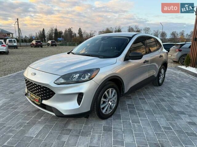 Серый Форд Эскейп, объемом двигателя 1.5 л и пробегом 128 тыс. км за 15999 $, фото 3 на Automoto.ua