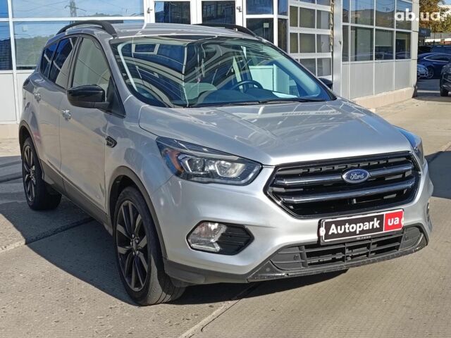 Сірий Форд Ескейп, об'ємом двигуна 1.5 л та пробігом 74 тис. км за 13990 $, фото 2 на Automoto.ua