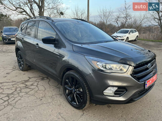 Серый Форд Эскейп, объемом двигателя 1.5 л и пробегом 165 тыс. км за 13500 $, фото 19 на Automoto.ua