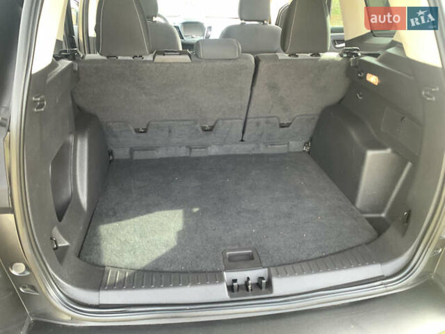Серый Форд Эскейп, объемом двигателя 1.5 л и пробегом 116 тыс. км за 13700 $, фото 11 на Automoto.ua