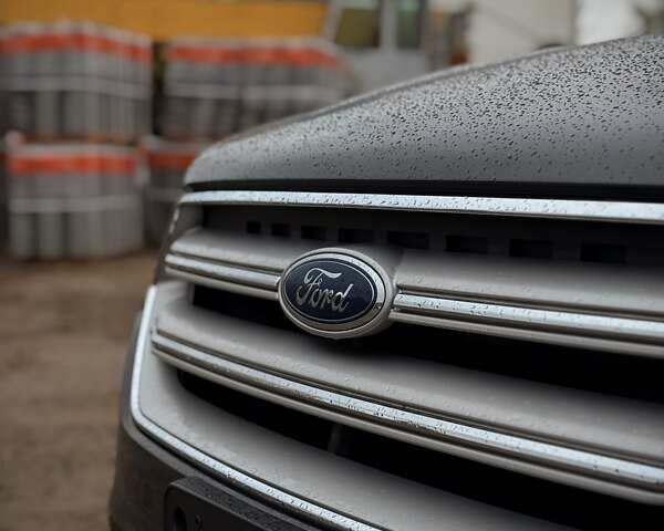 Серый Форд Эскейп, объемом двигателя 1.5 л и пробегом 30 тыс. км за 16500 $, фото 22 на Automoto.ua