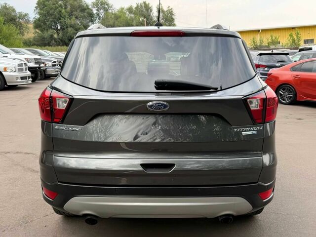 Сірий Форд Ескейп, об'ємом двигуна 2 л та пробігом 32 тис. км за 12400 $, фото 5 на Automoto.ua