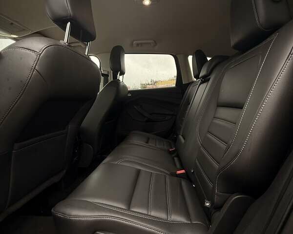 Серый Форд Эскейп, объемом двигателя 1.5 л и пробегом 30 тыс. км за 16500 $, фото 20 на Automoto.ua