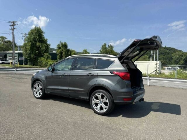 Сірий Форд Ескейп, об'ємом двигуна 2 л та пробігом 47 тис. км за 3500 $, фото 6 на Automoto.ua