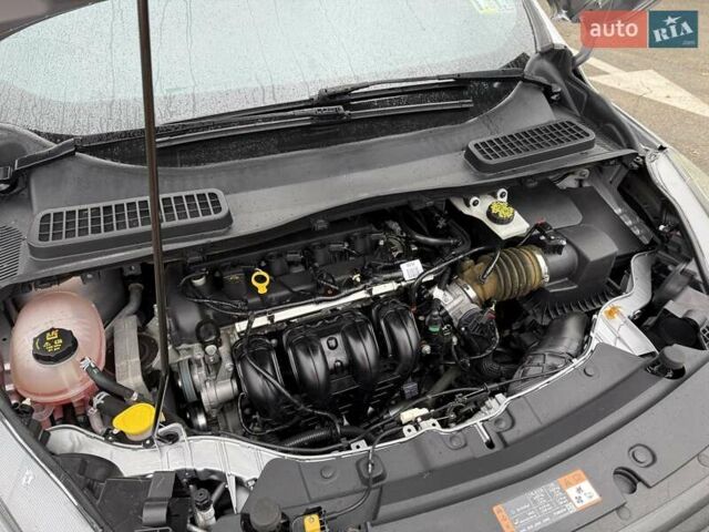 Сірий Форд Ескейп, об'ємом двигуна 2.5 л та пробігом 64 тис. км за 14500 $, фото 42 на Automoto.ua