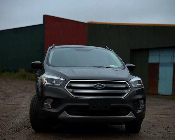 Серый Форд Эскейп, объемом двигателя 1.5 л и пробегом 30 тыс. км за 16500 $, фото 17 на Automoto.ua