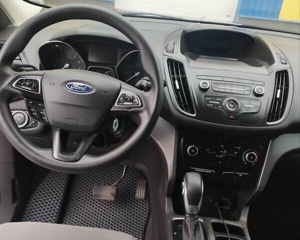 Серый Форд Эскейп, объемом двигателя 2.5 л и пробегом 108 тыс. км за 15200 $, фото 9 на Automoto.ua